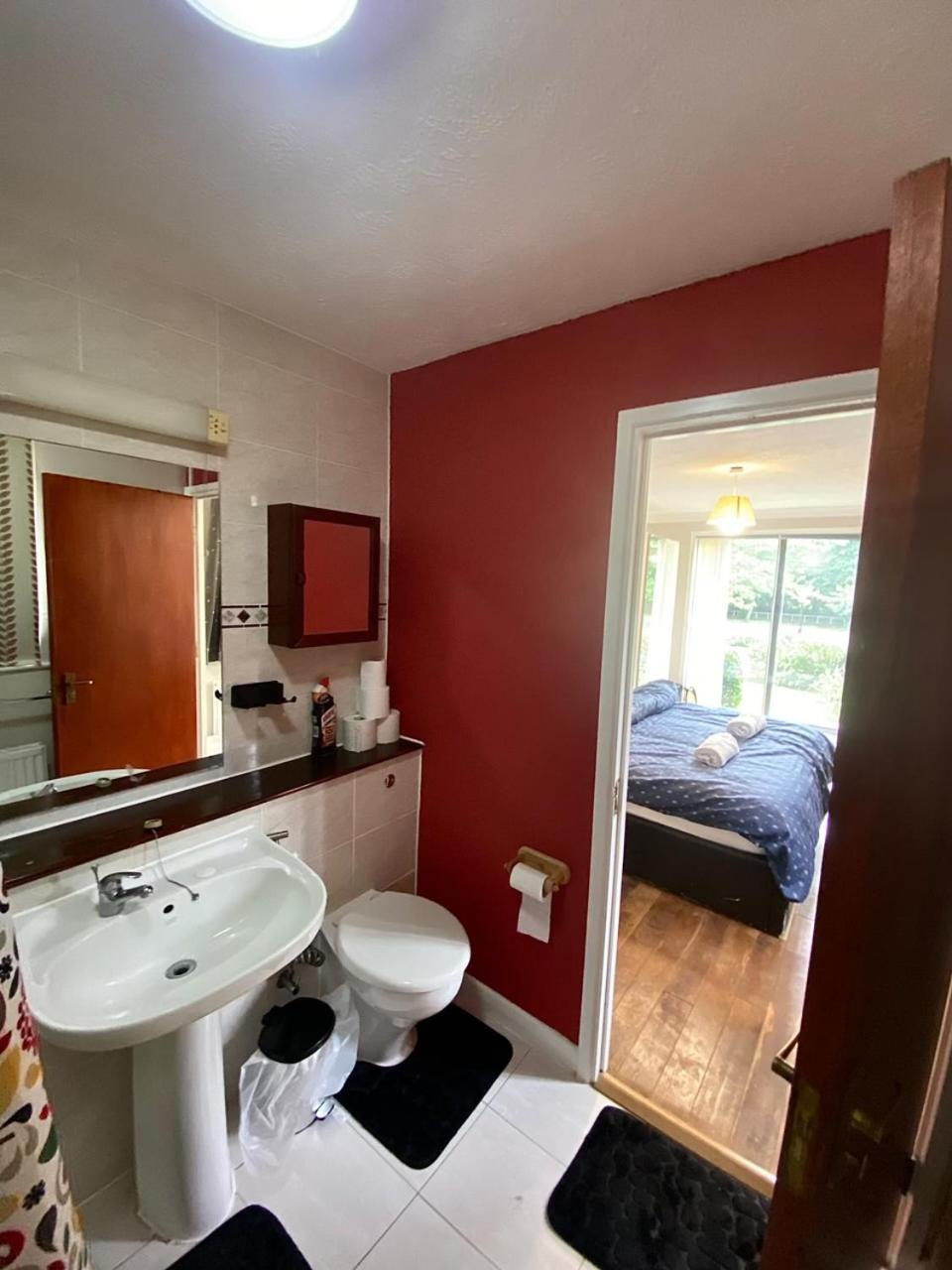 Stunning 2 Bedroom With Garden Sleep 6 Londra Esterno foto