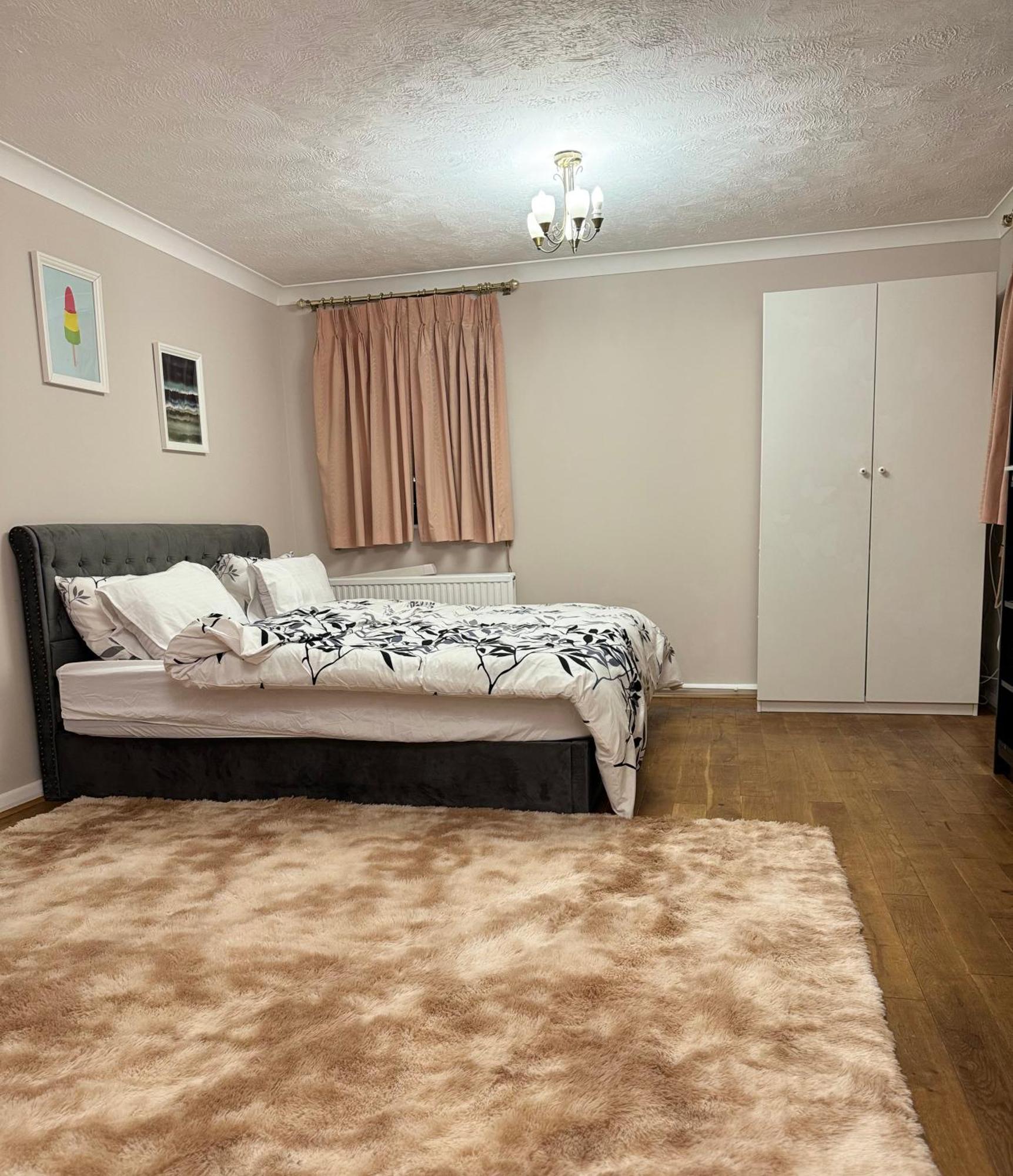 Stunning 2 Bedroom With Garden Sleep 6 Londra Esterno foto